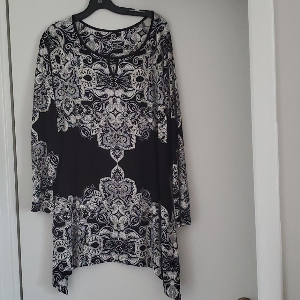 SOMA lounge tunic